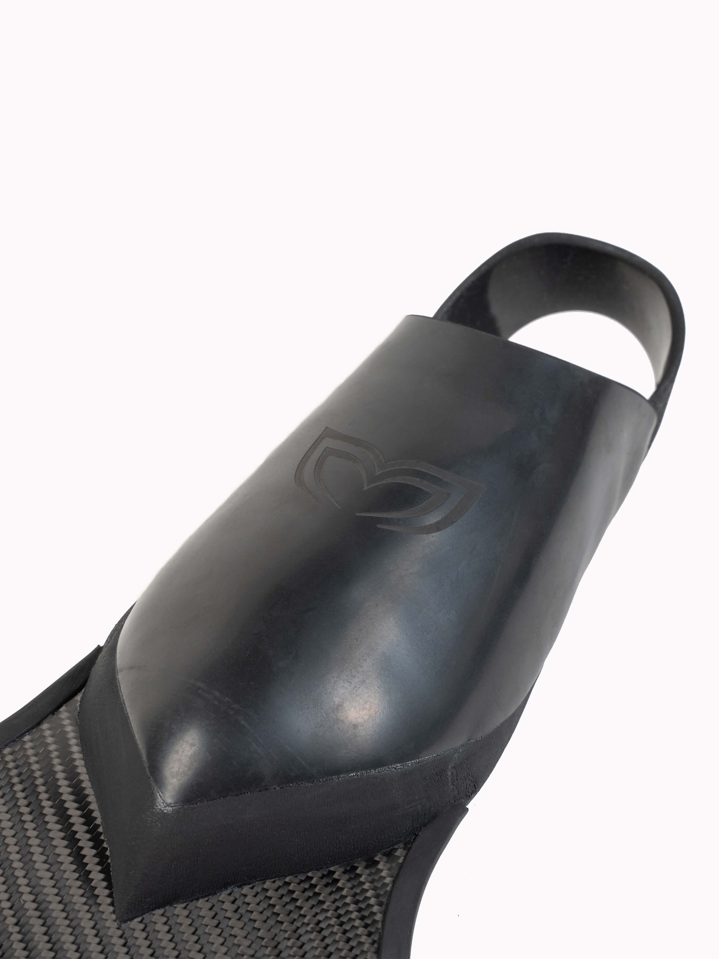 PRO Short Bifins 3 Carbon